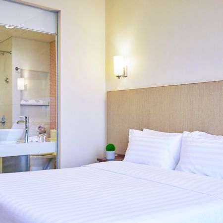 Hotel Cozi Harbour View Hong Kong Bagian luar foto